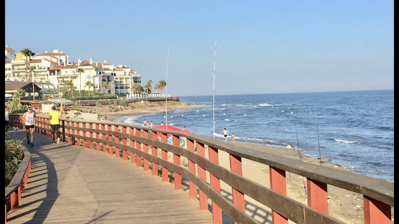 Mi Capricho C16 Beachfront Apartment Sitio de Calahonda Exteriör bild