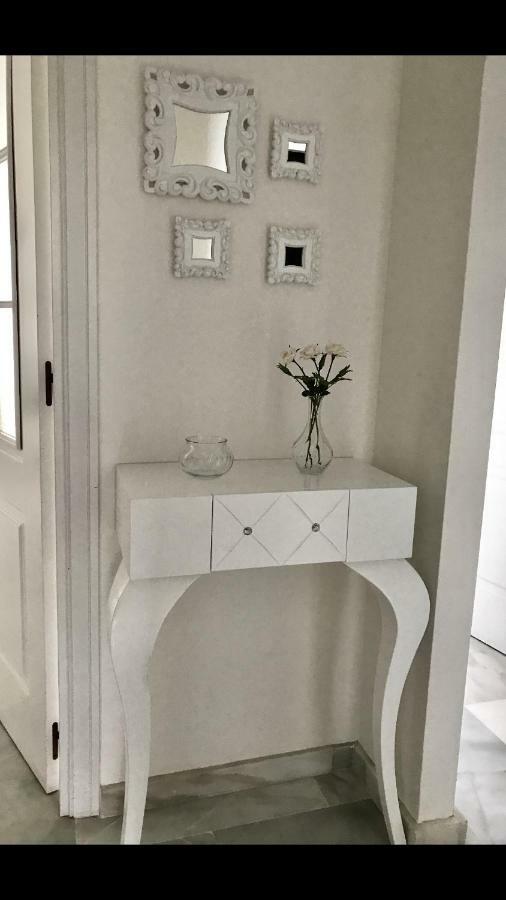 Mi Capricho C16 Beachfront Apartment Sitio de Calahonda Exteriör bild