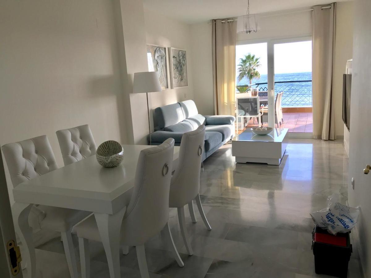 Mi Capricho C16 Beachfront Apartment Sitio de Calahonda Exteriör bild